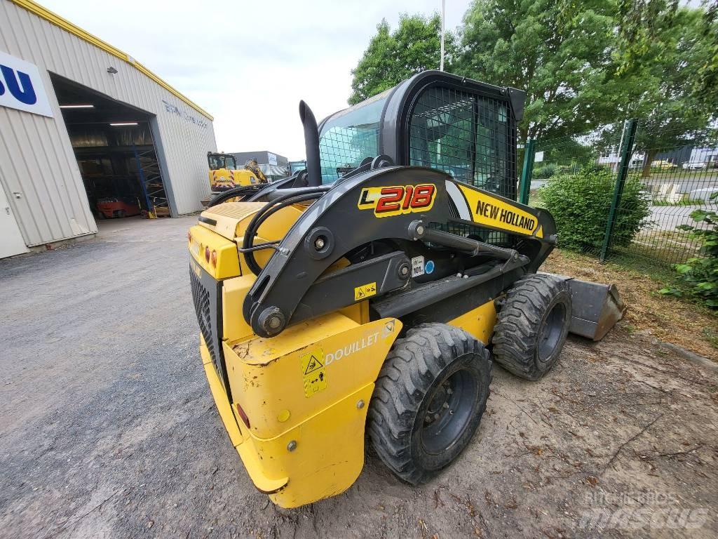 New Holland L218 Ładowarki burtowe