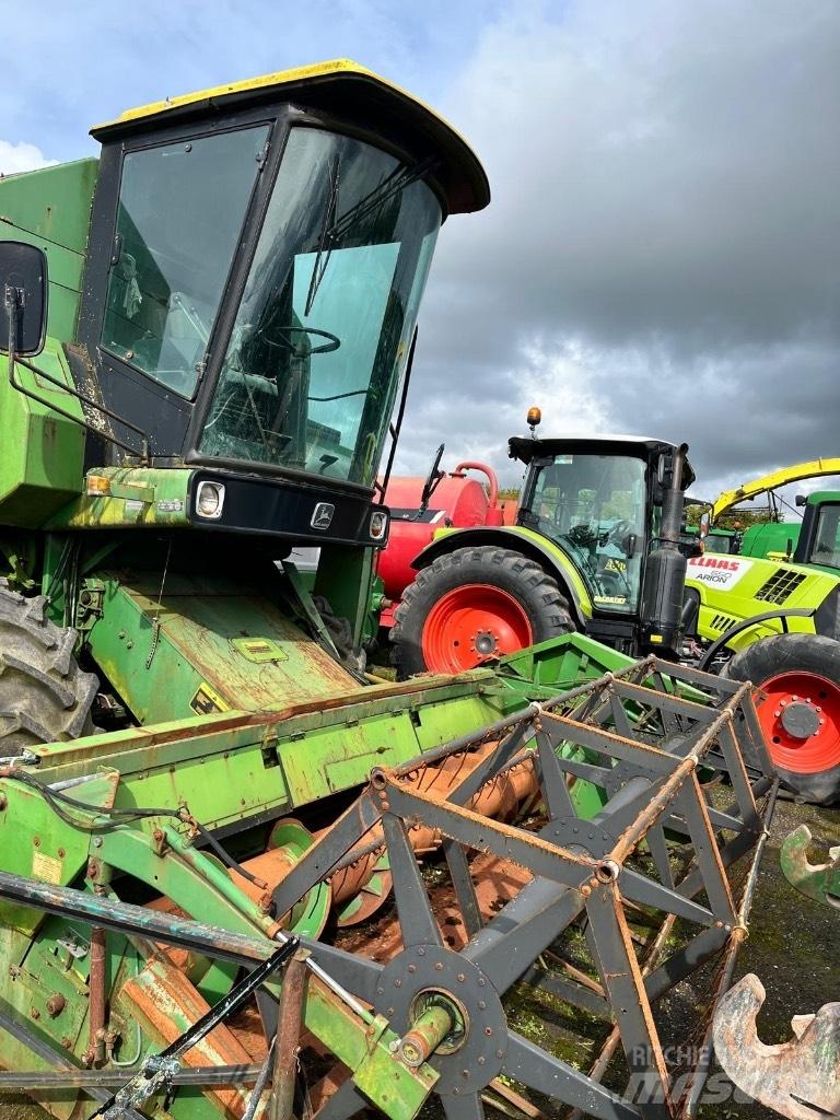 John Deere 1055 Kombajny zbożowe