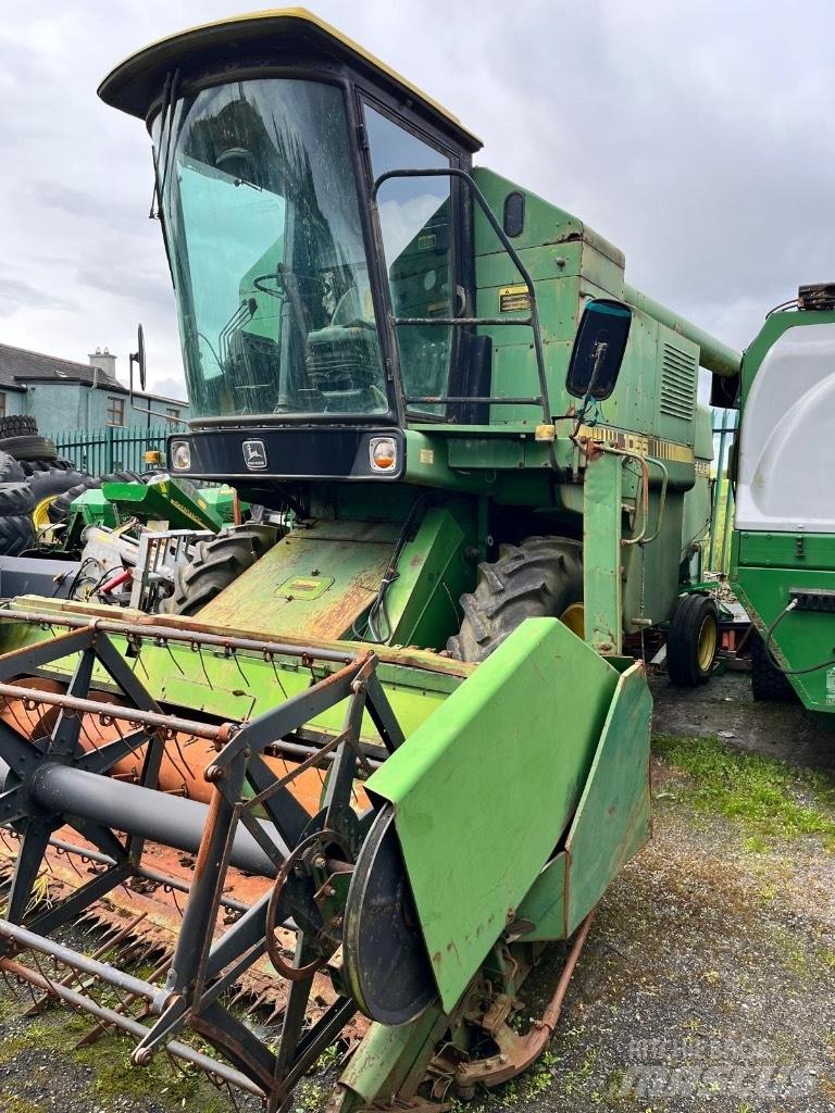 John Deere 1055 Kombajny zbożowe
