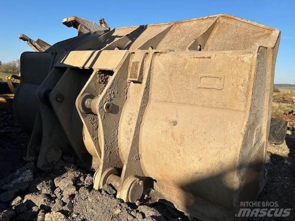 CAT 973D Łyżki do ładowarek