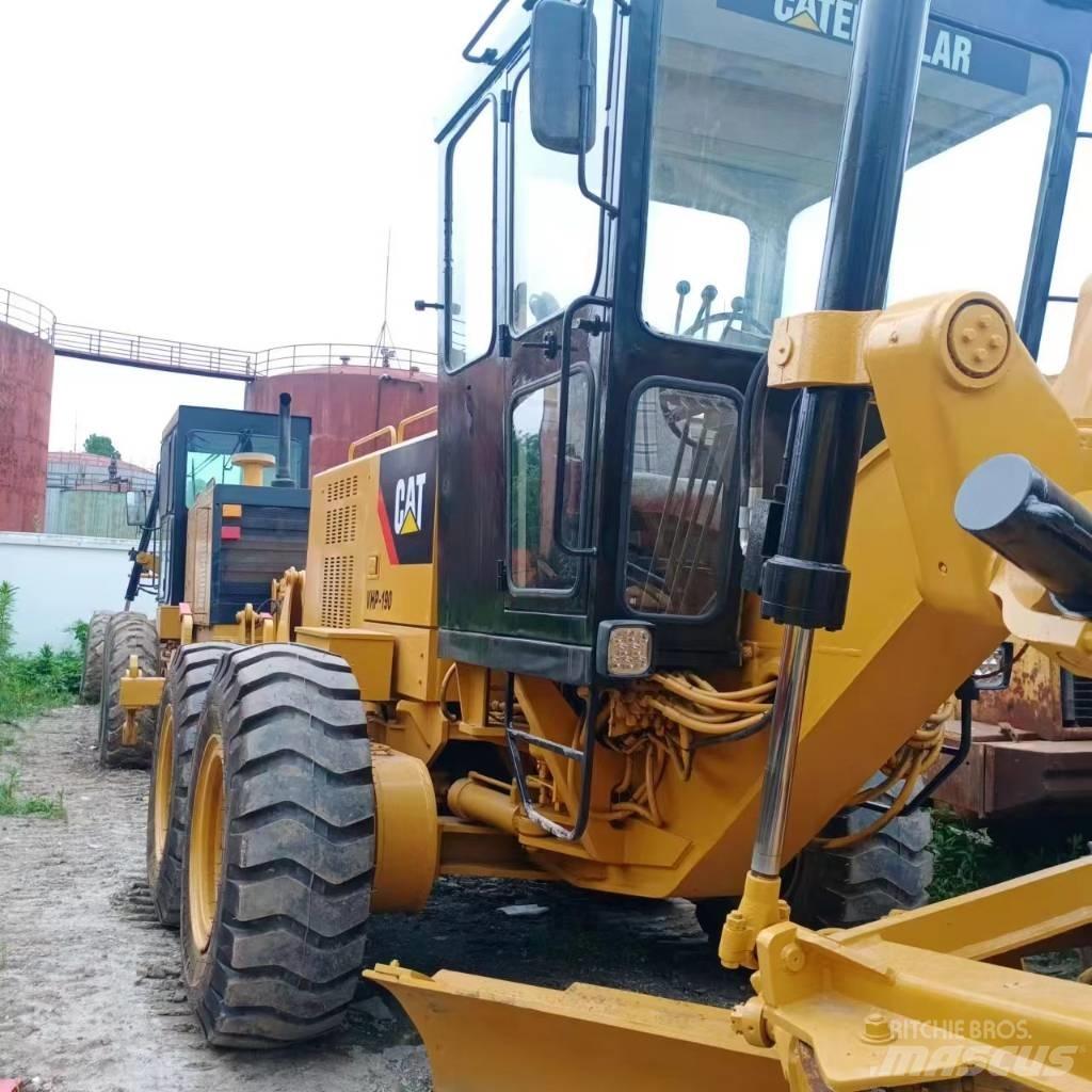 CAT 140 K Równiarki