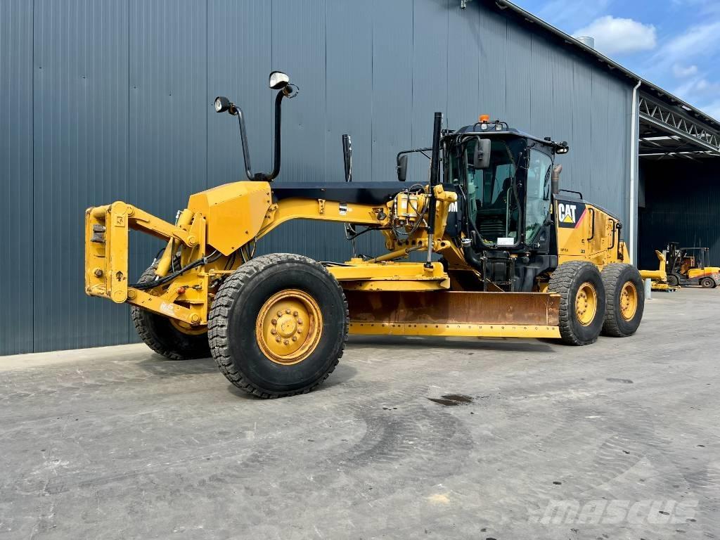 CAT 140M Równiarki