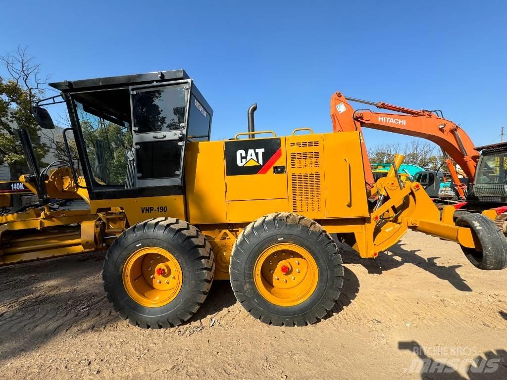 CAT 140 K Równiarki