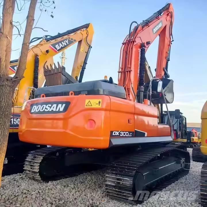 Doosan DX 300 LC Koparki gąsienicowe