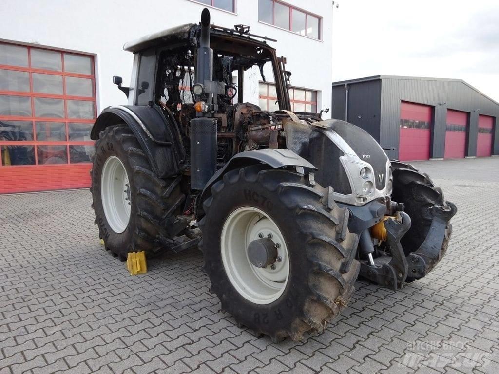 Valtra N123  engine Silniki
