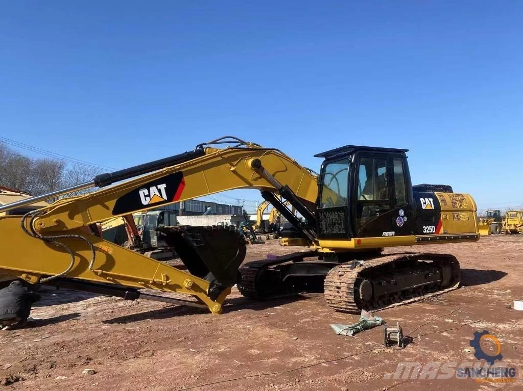 CAT 325D Koparki gąsienicowe