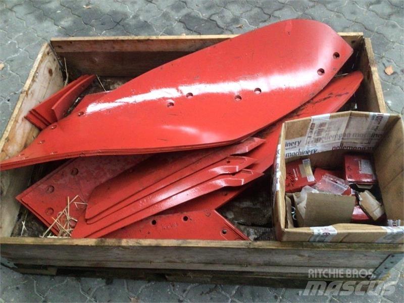  - - - 4 F. XMS950 ST Pługi obrotowe