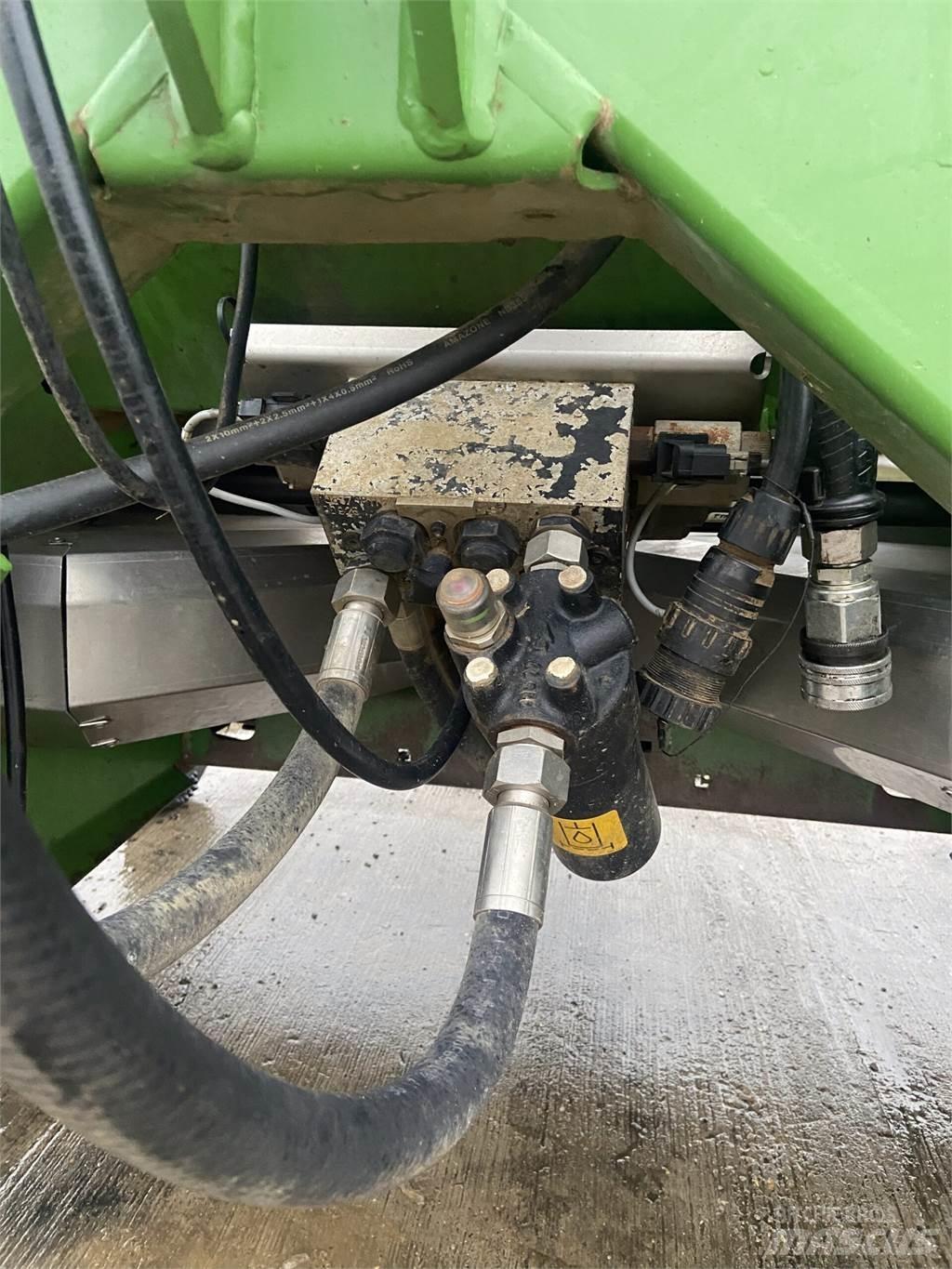 Amazone ZA-TS4200 Opryskiwacze do nawozów sztucznych