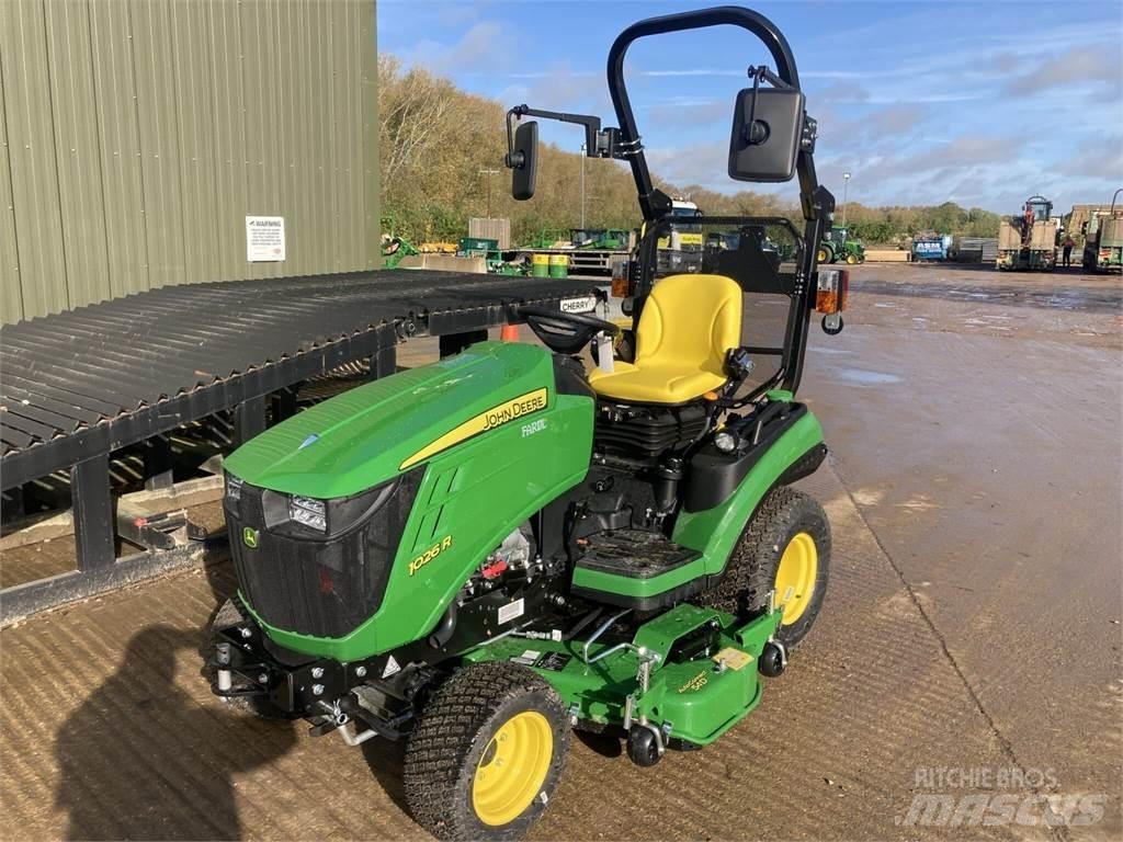 John Deere 1026R Mikrociągniki