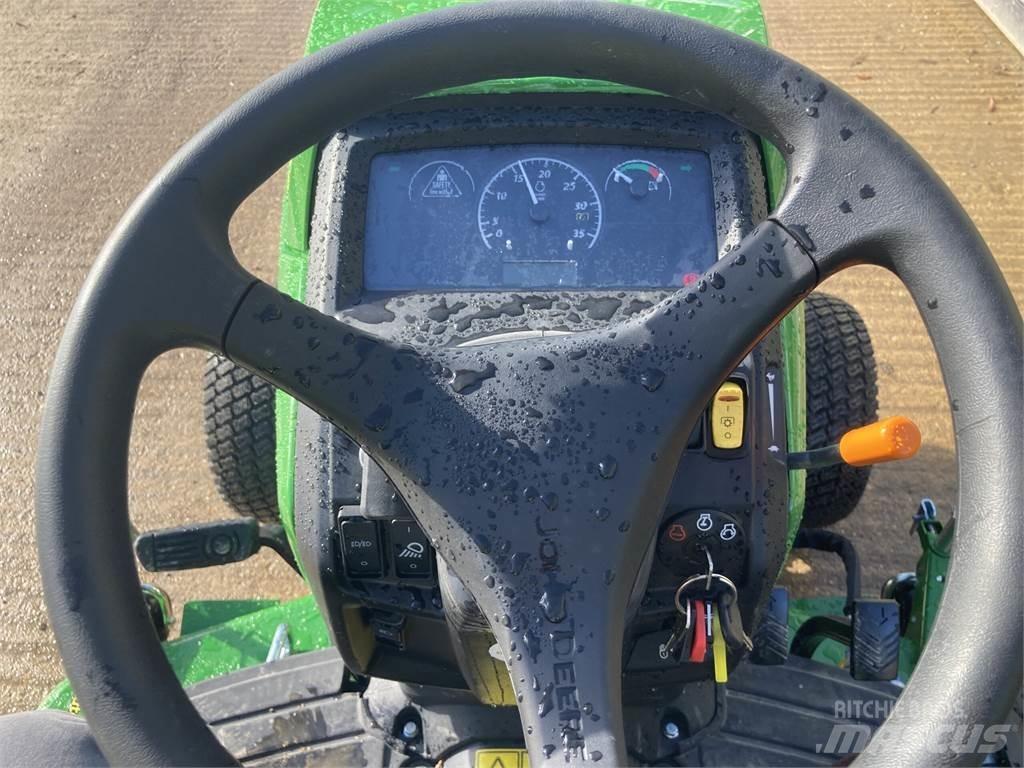 John Deere 1026R Mikrociągniki