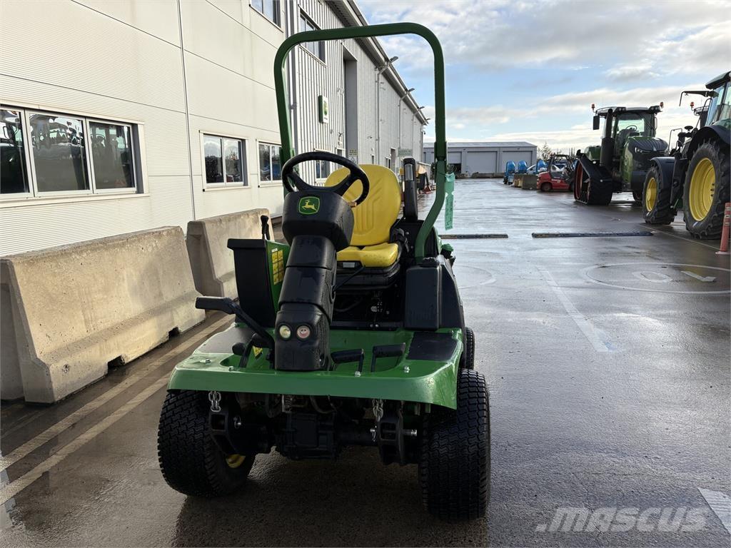 John Deere 1570 Kosiarki ogrodowe