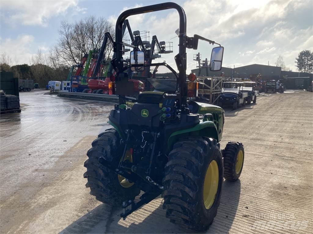 John Deere 3025E Mikrociągniki