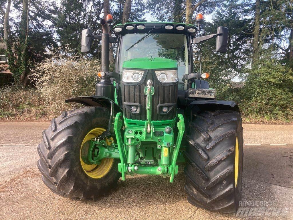 John Deere 6215R Ciągniki rolnicze
