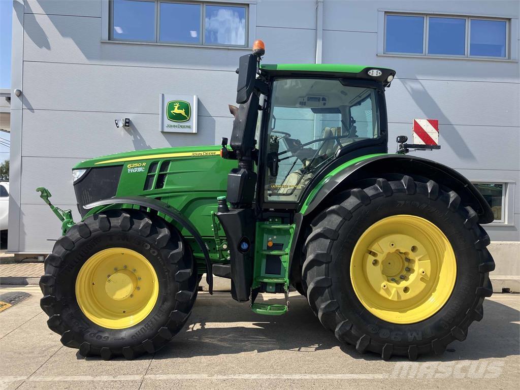 John Deere 6250R Ciągniki rolnicze