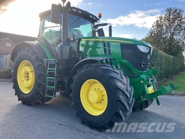 John Deere 6250R Ciągniki rolnicze