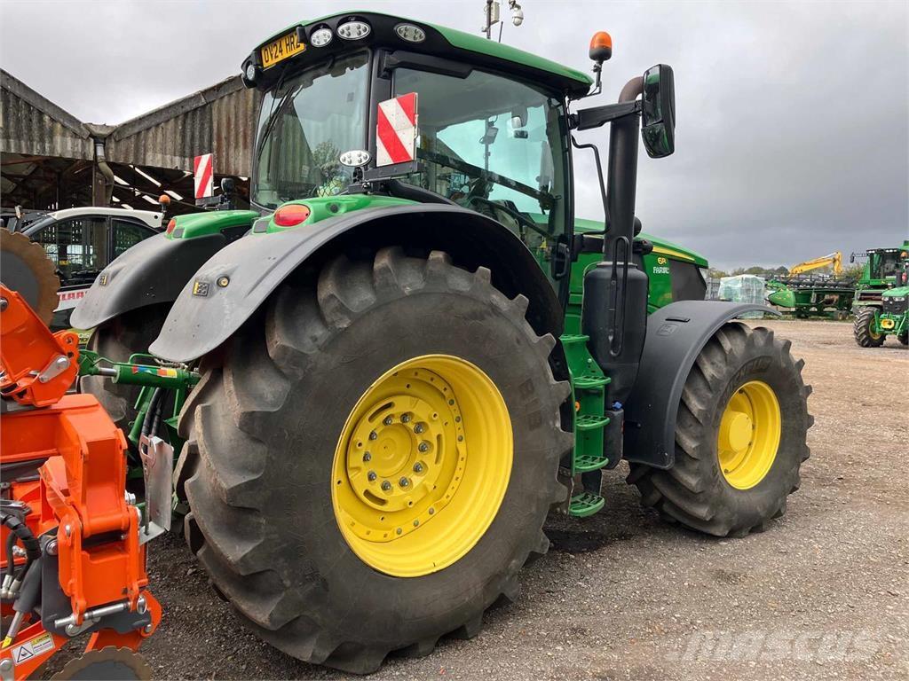 John Deere 6R 215 Ciągniki rolnicze