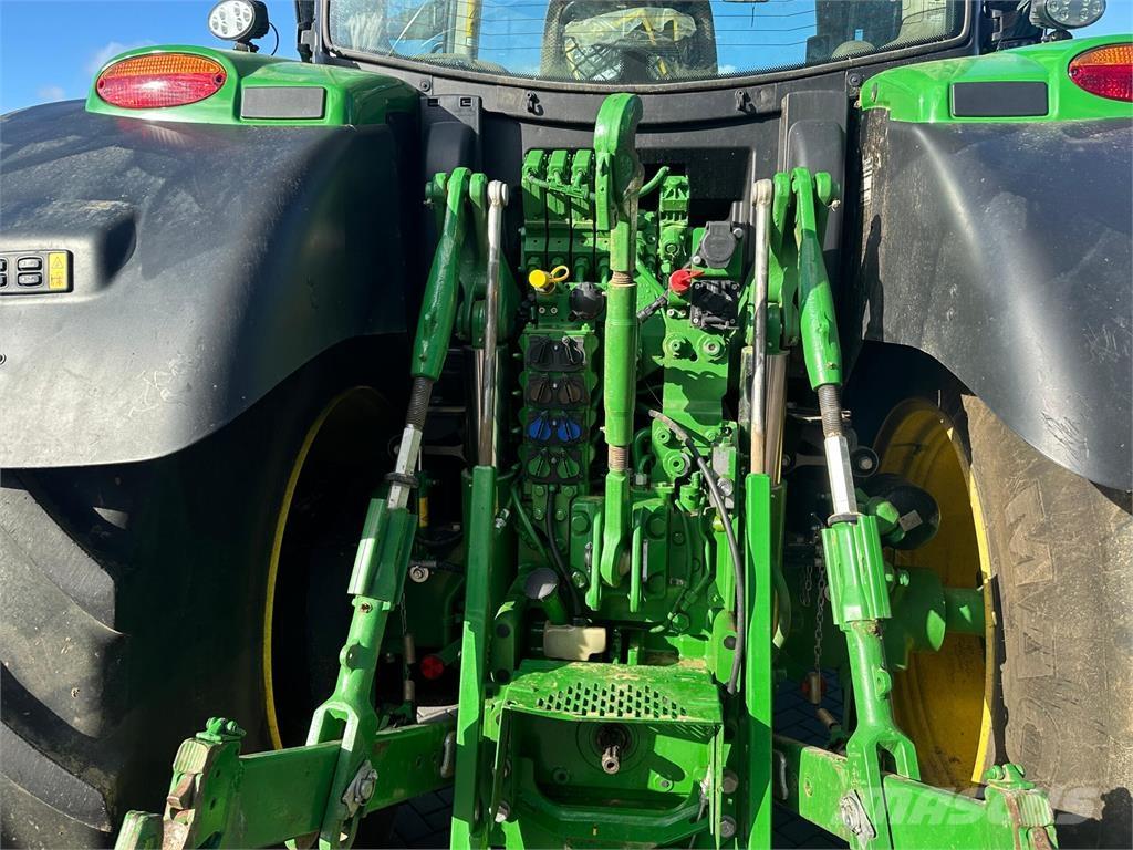John Deere 6R 215 Ciągniki rolnicze