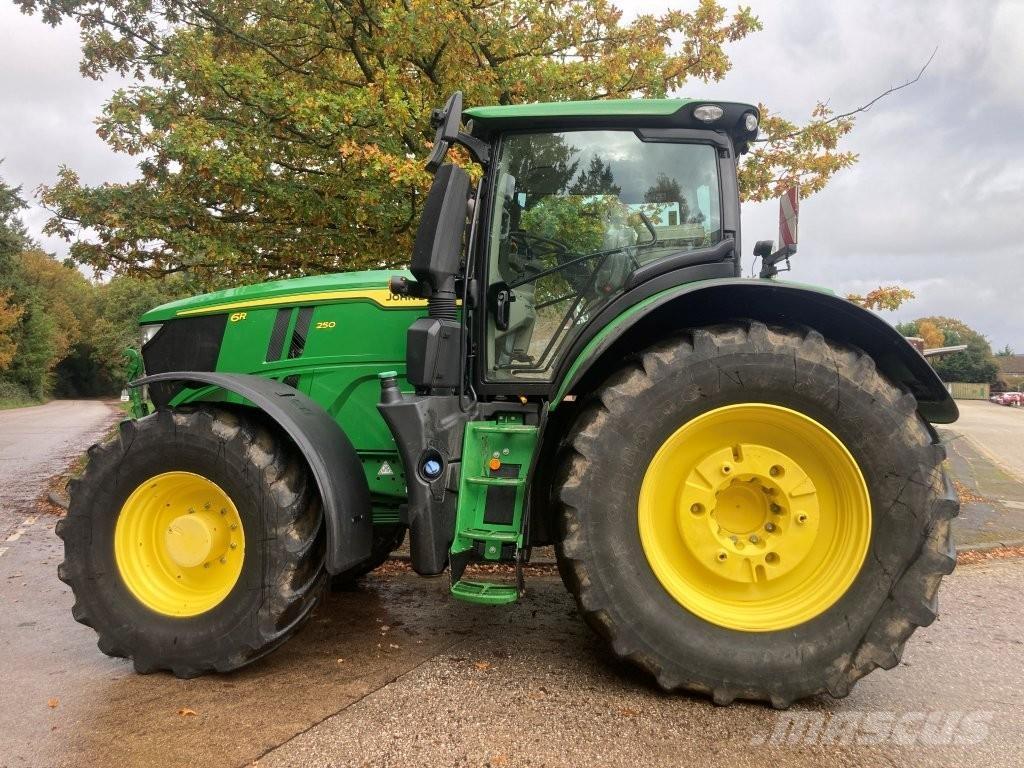 John Deere 6R 250 Ciągniki rolnicze
