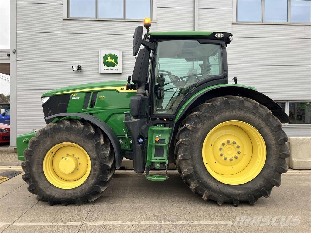 John Deere 6R 250 Ciągniki rolnicze