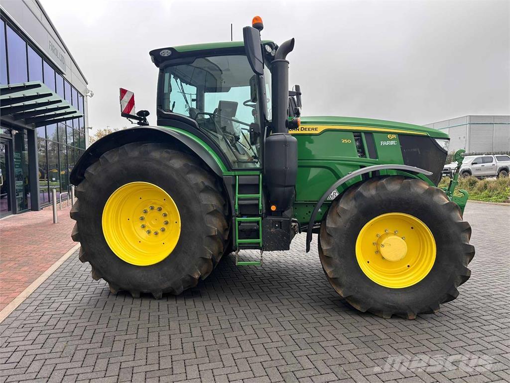 John Deere 6R 250 Ciągniki rolnicze