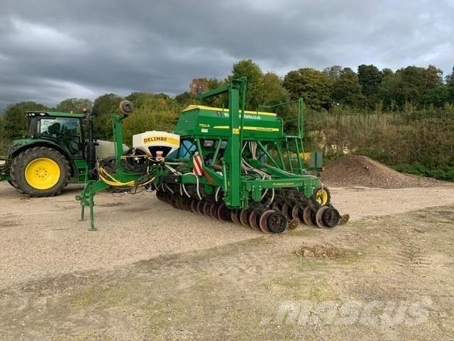John Deere 750A Siewniki