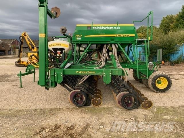 John Deere 750A Siewniki