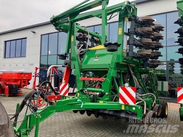 John Deere 750A Siewniki