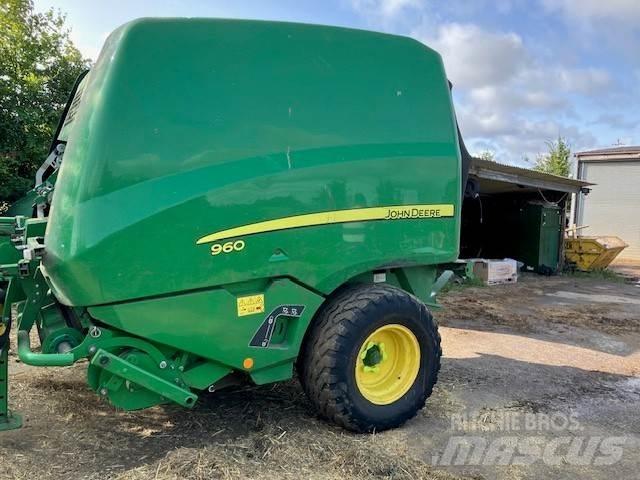 John Deere 960 Prasy kostkujące