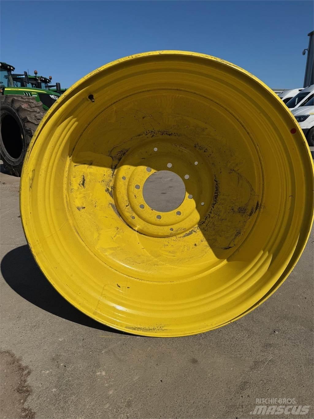 John Deere Example Opony, koła i felgi