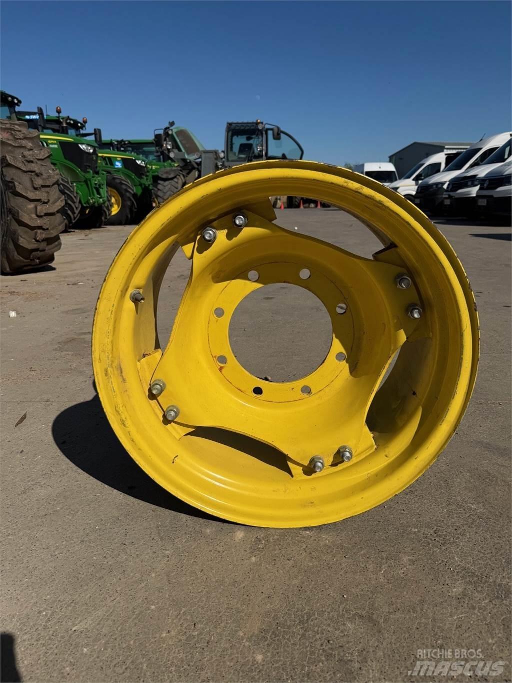 John Deere Example Opony, koła i felgi