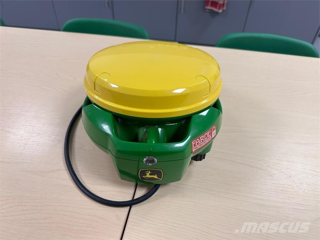 John Deere SF7000 Siewniki punktowe