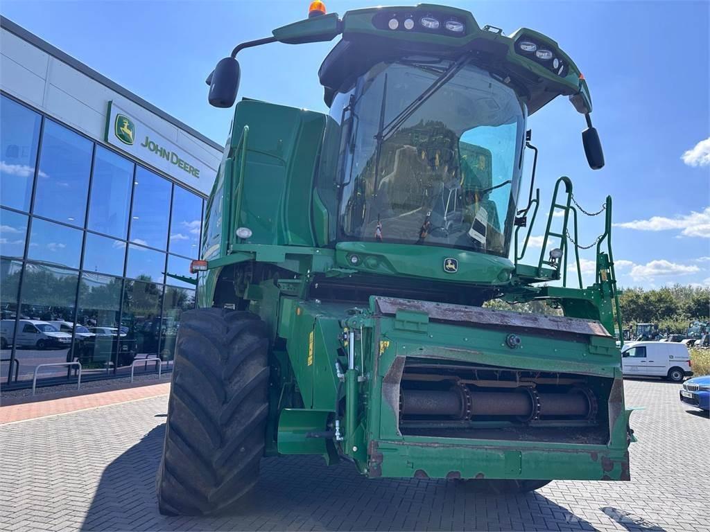 John Deere T670i HM Kombajny zbożowe