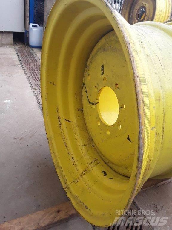 John Deere Used Rim Opony, koła i felgi