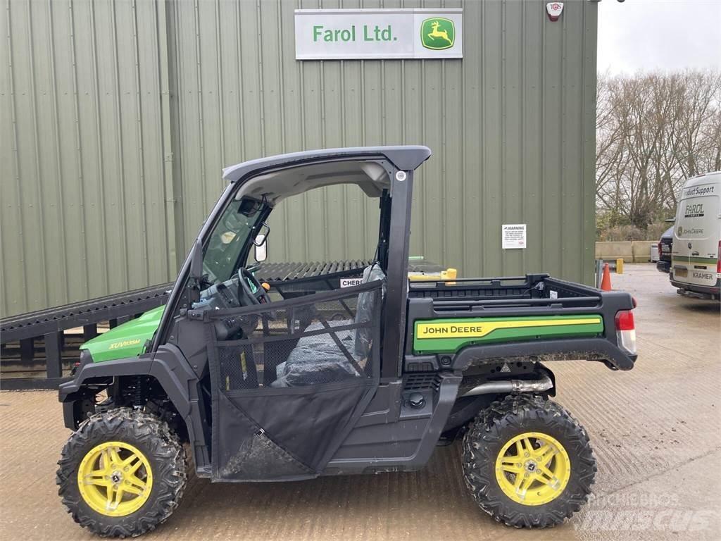 John Deere XUV835M Maszyny komunalne
