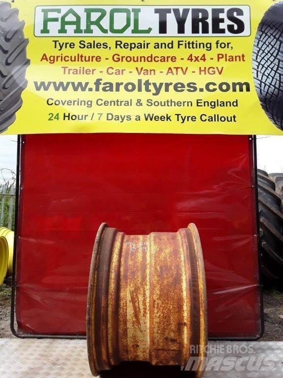 John Deere Yellow rim Opony, koła i felgi