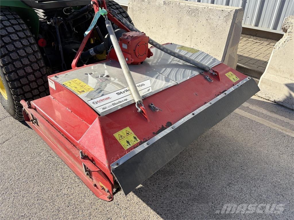 Trimax Striker 150 Kosiarki ciągnikowe i ciągnione
