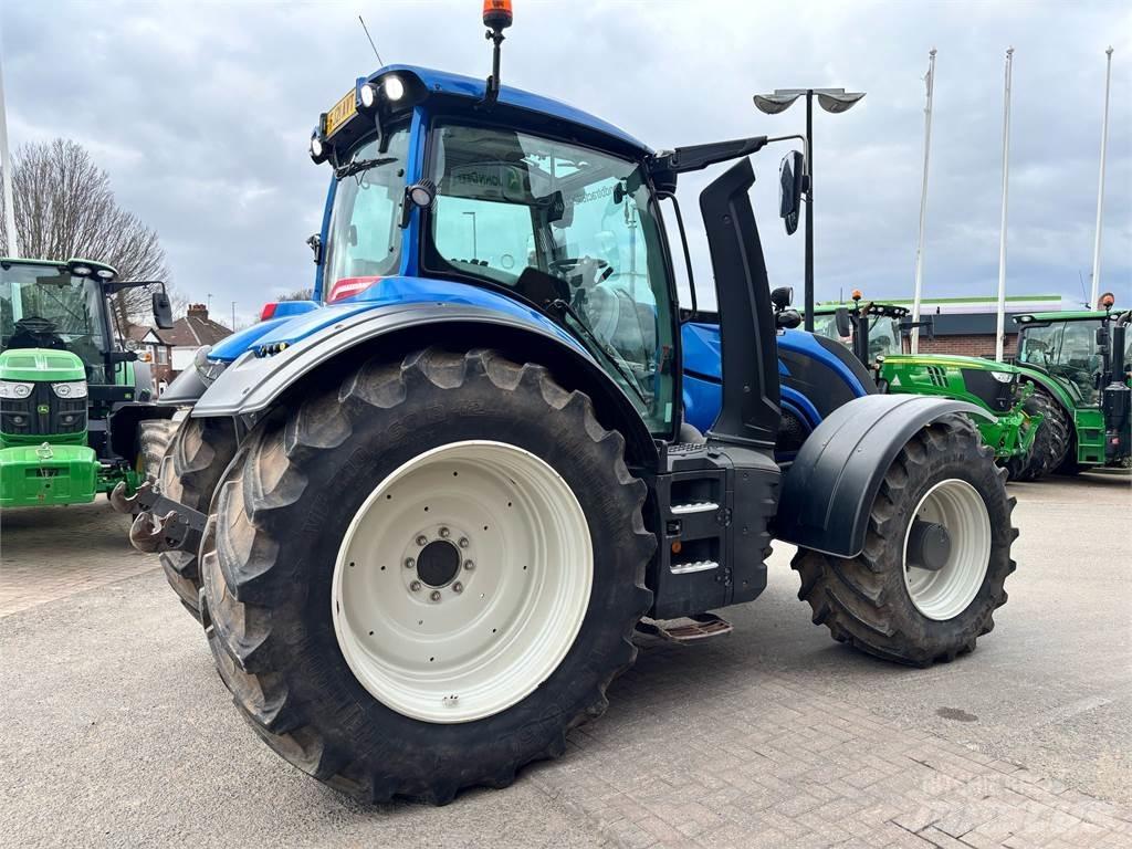 Valtra T234D Ciągniki rolnicze