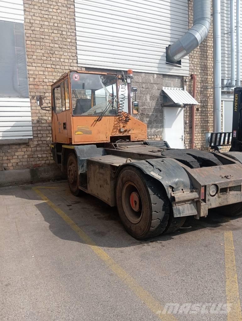 Sisu TR160 AL 4 X4 Ciągniki terminalowe