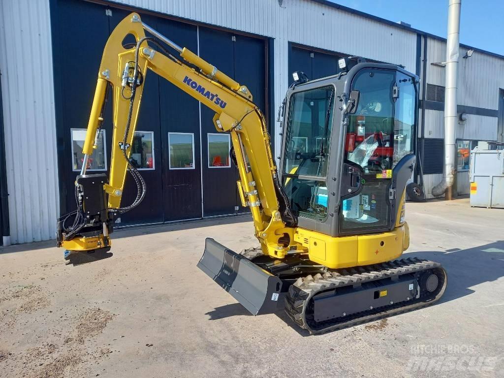 Komatsu PC26MR-5 Minikoparki