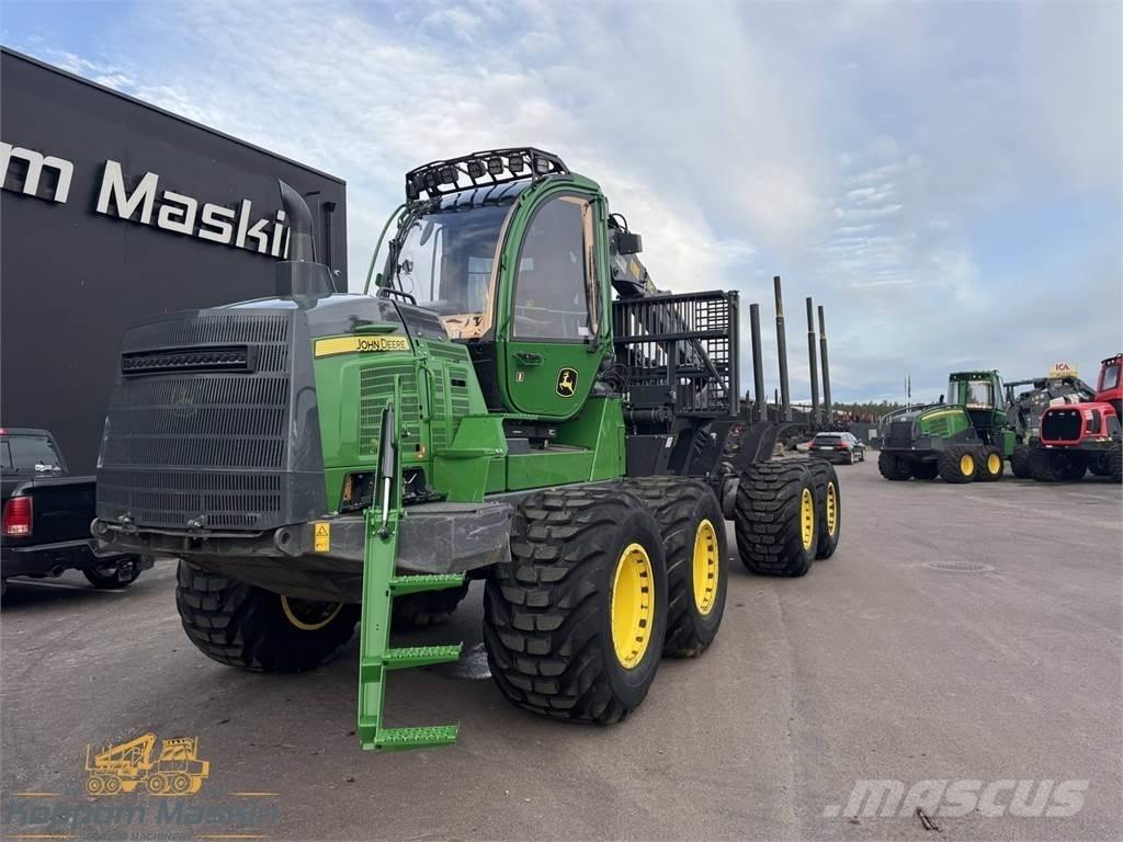 John Deere 1510G Forwardery