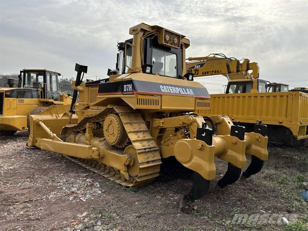CAT D 7 H Spycharki gąsienicowe