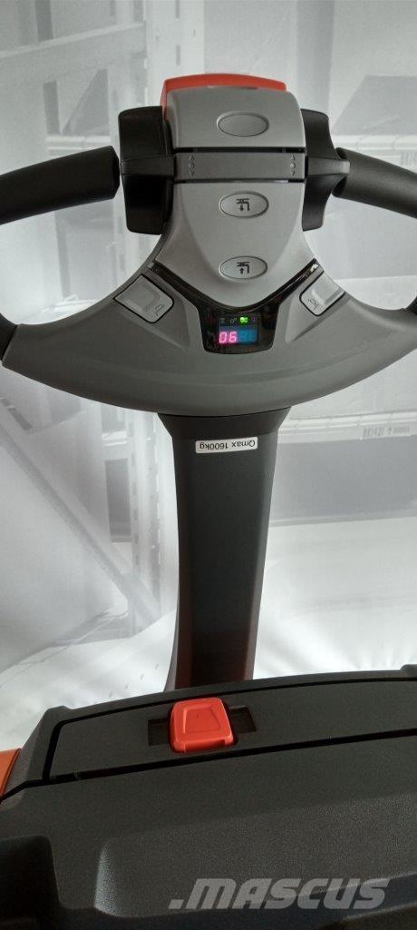 Toyota LWE 160 Wózki widłowe unoszące z dyszlem