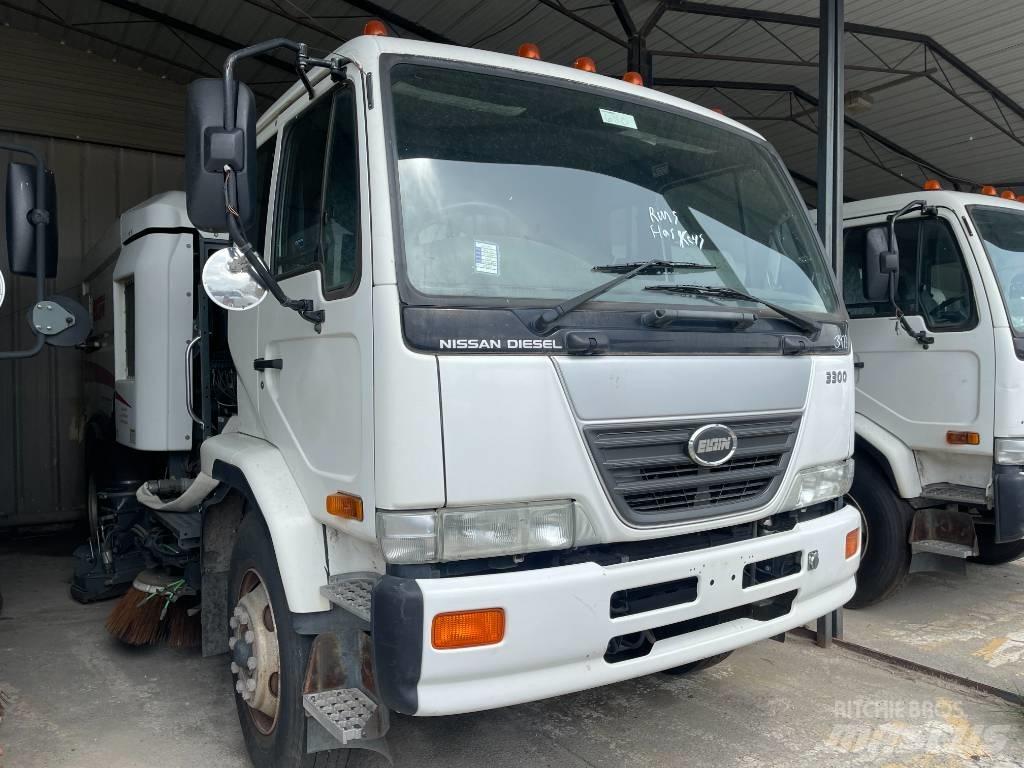 UD 3300 Zamiatarki