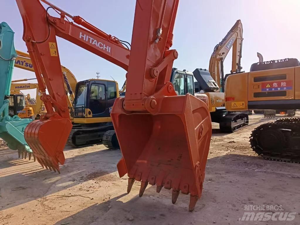 Hitachi ZX 240 Koparki gąsienicowe