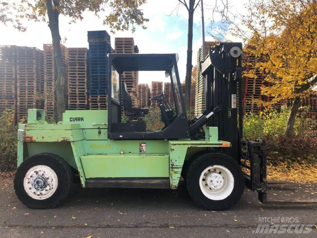 Clark DPL100 Wózki Diesla