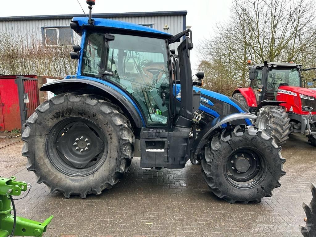 Valtra G125EA Ciągniki rolnicze