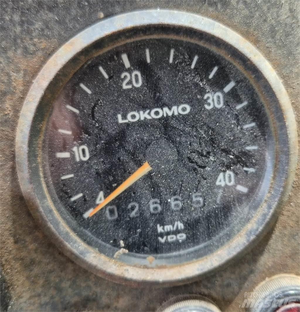 Lokomo AH 132 C Równiarki