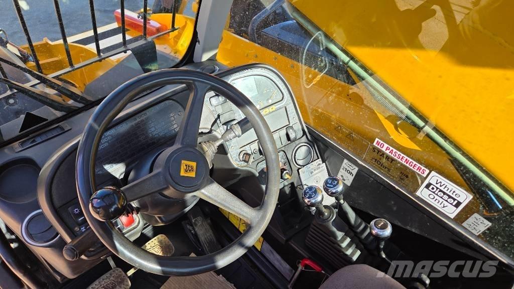 JCB 535-125 Ładowarki teleskopowe