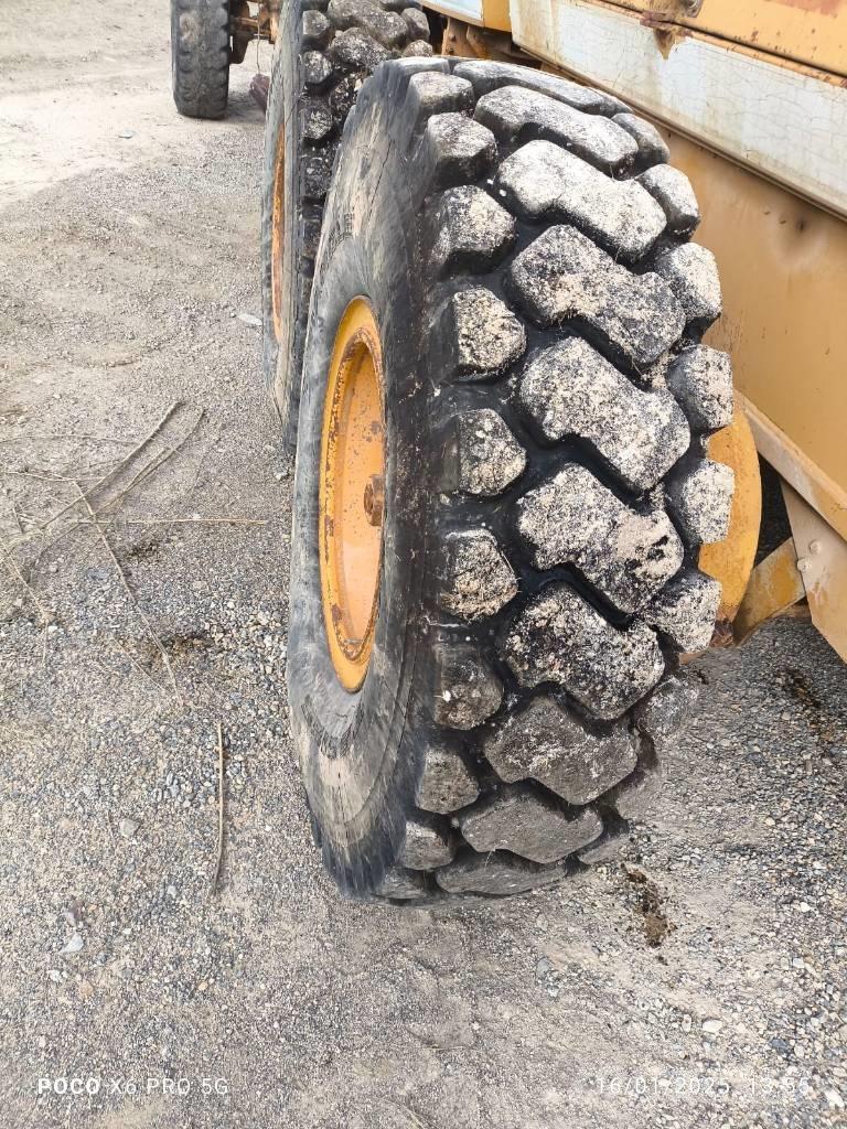 Dresser 830 Równiarki