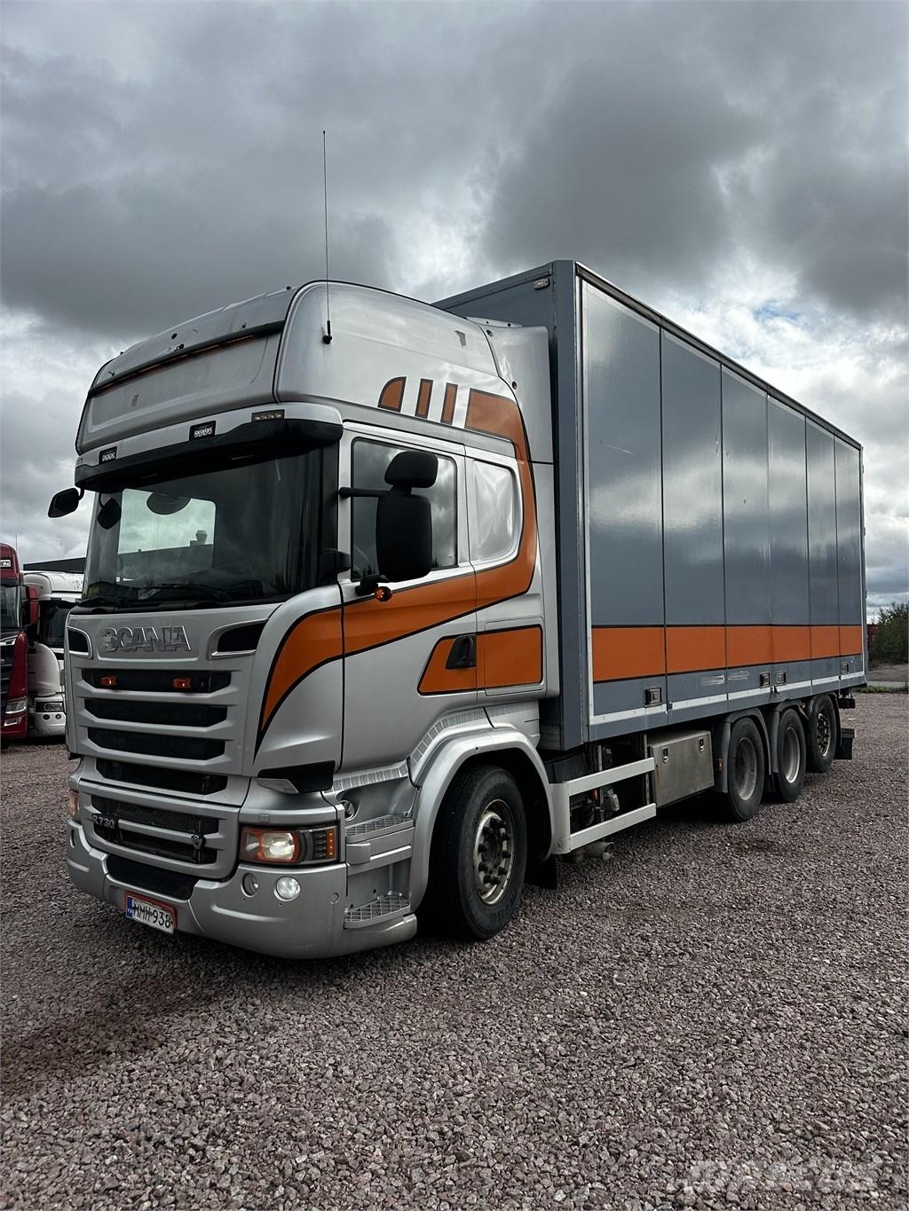 Scania R 730 Samochody ciężarowe ze skrzynią zamkniętą